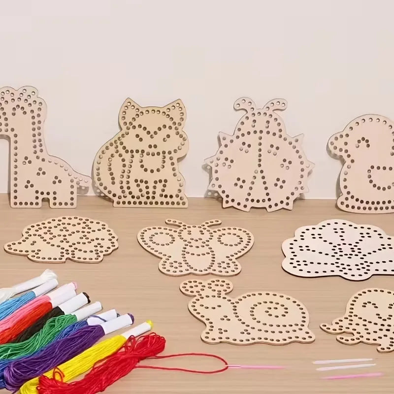 Wooden Animal Rope Toys 1 Set | Hand Eye Coordination Embroidery